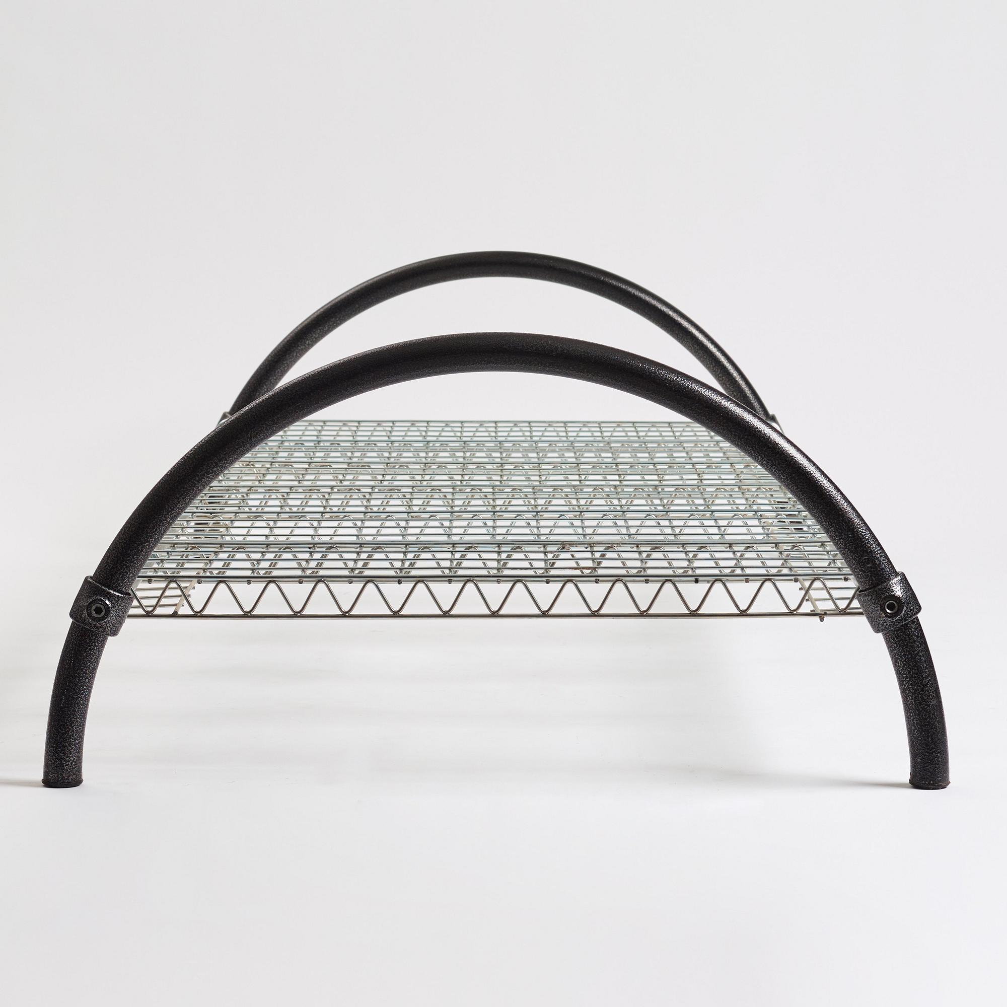 dagbädd, "Round Rail", One Off Ltd. UK, efter 1981.