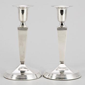 LJUSSTAKAR, ett par, silver, GAB, Stockholm, 1963.