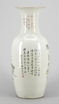 VAS, porslin, Kina, 1800-tal.