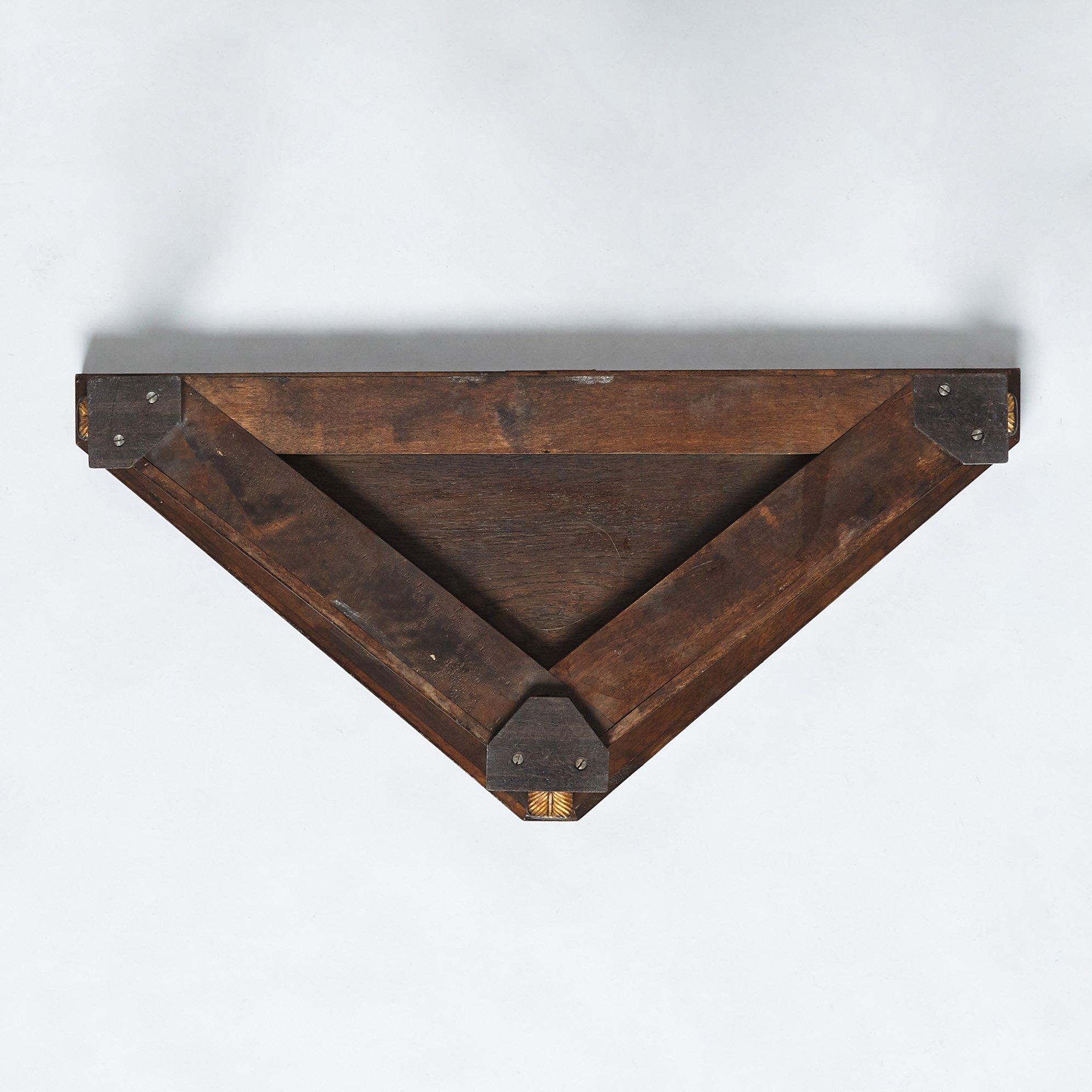 Axel Einar Hjorth, konsolbord "Louis", Nordiska Kompaniet, Stockholm 1928.