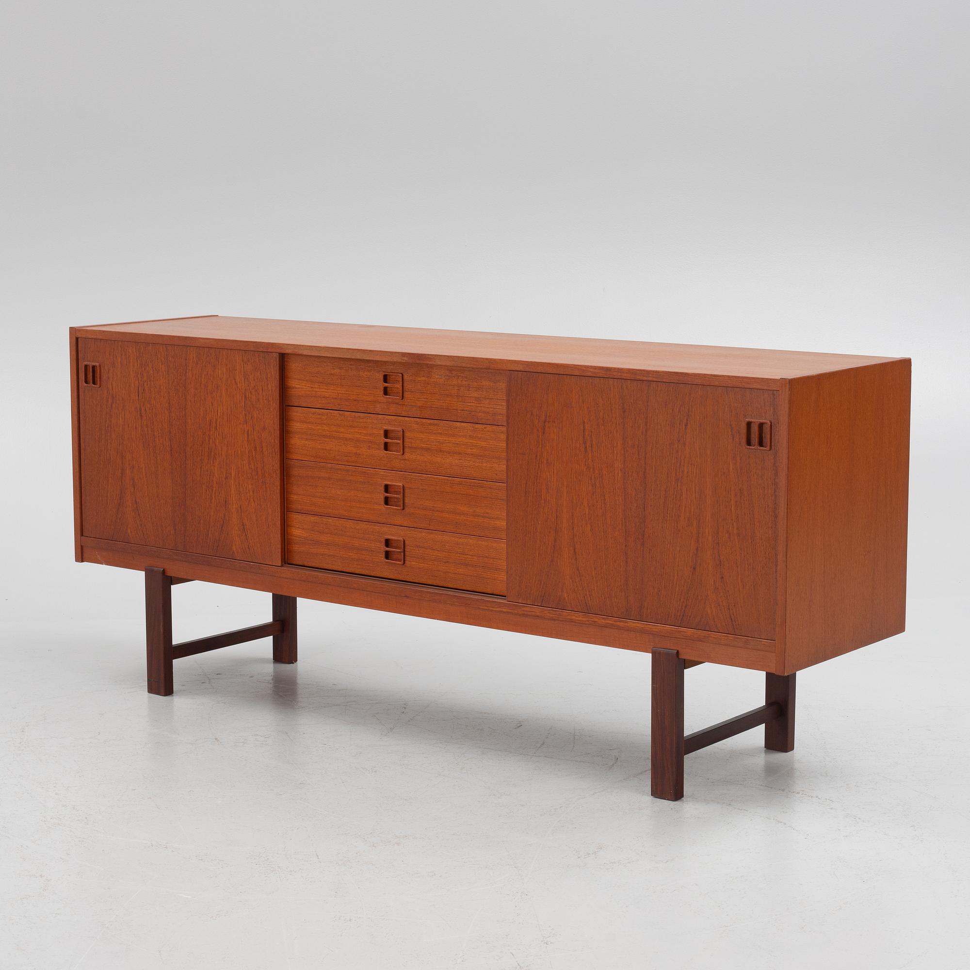Sideboard, around the mid-20th century.