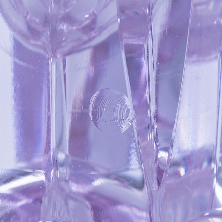 Aimo Okkolin, a vase signed Aino Okkolin Riihimäen Lasi OY.