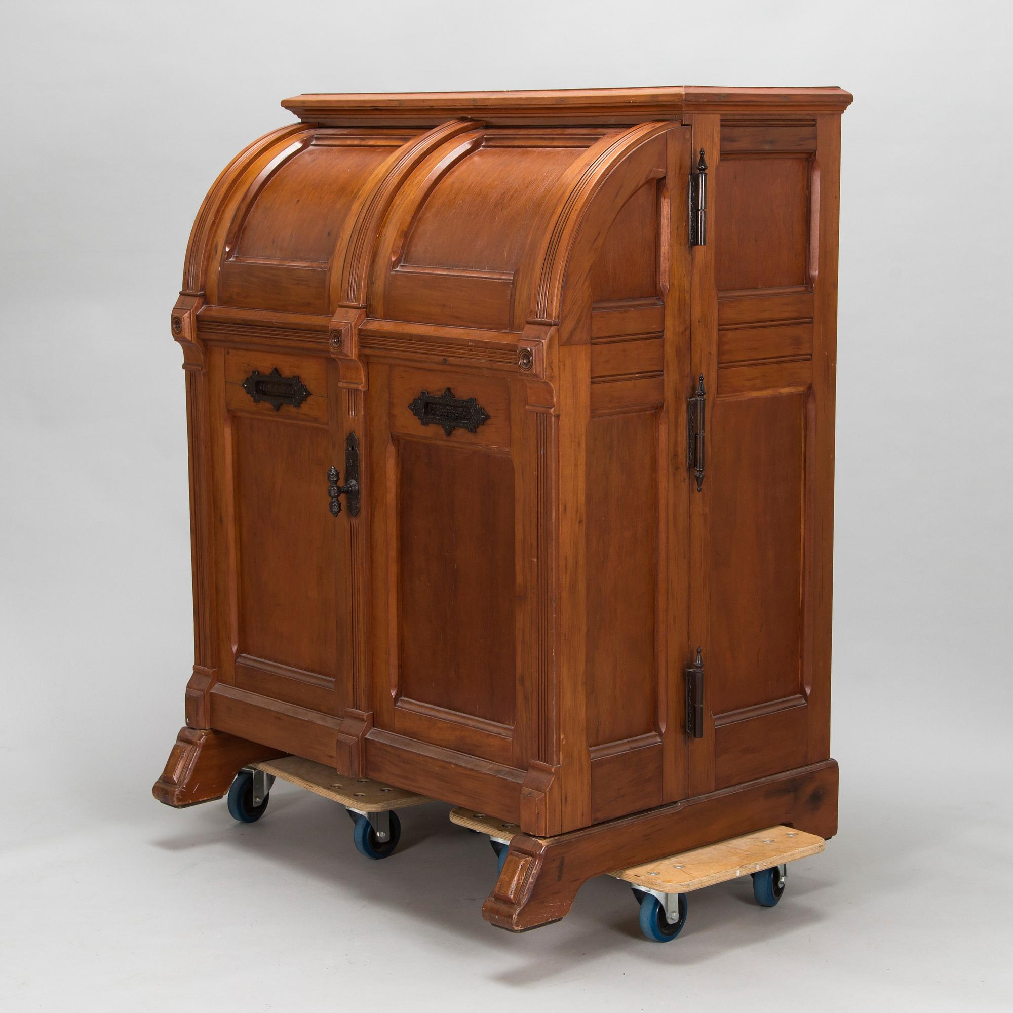 William Wooton, "patent cabinet office secretary desk", Indianapolis USA, circa 1870s/80s.