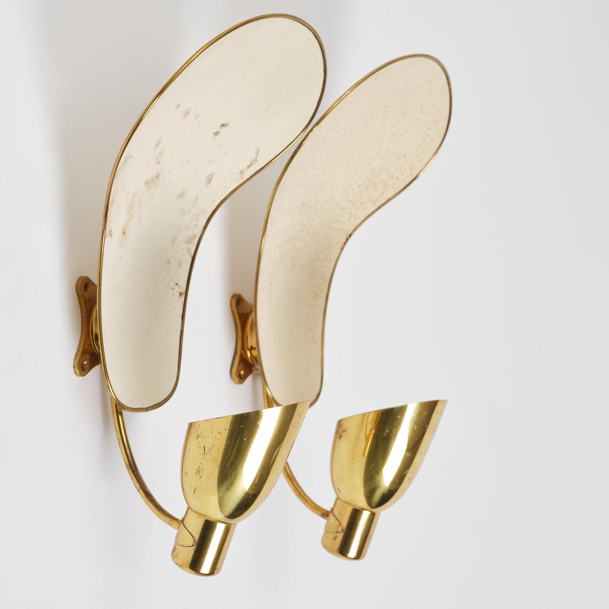 Carl-Axel Acking, a pair of wall lamps model 5029, Bröderna Malmströms Metallvarufabrik, Malmö, 1950s.