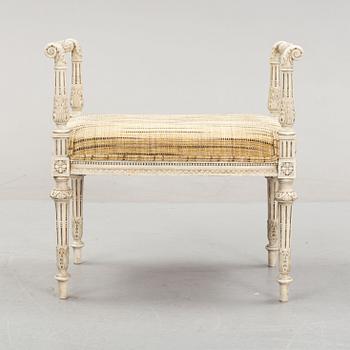 An early 20th Century Louis XVI style banquet stool.
