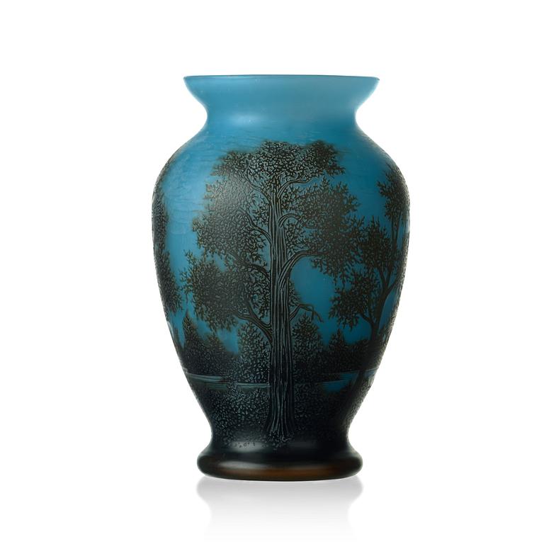 Axel Enoch Boman, an Art Nouveau cameo glass vase, Reijmyre 1917.