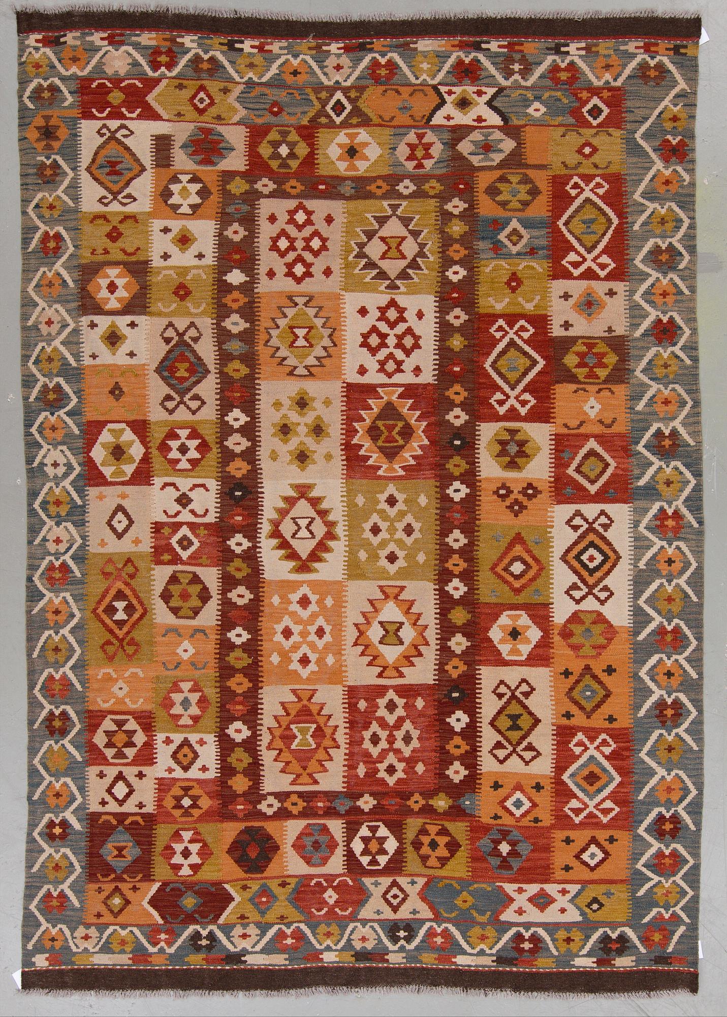 KELIM, Uzbekistan. Ca 252x178 cm.