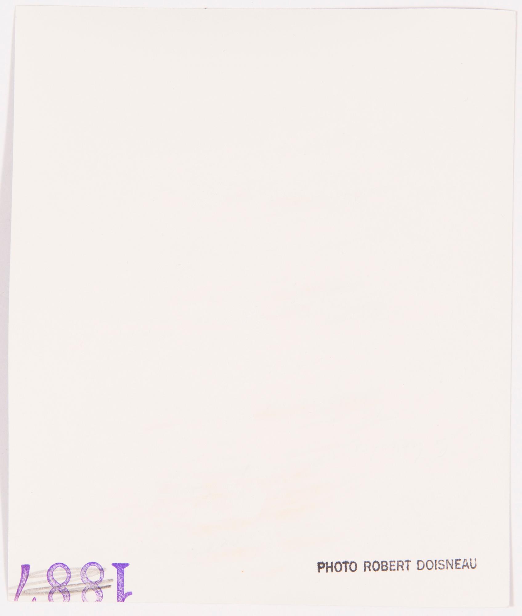 ROBERT DOISNEAU, gelatin silver print, stamped a tergo.