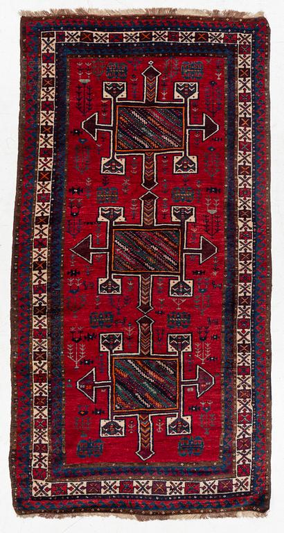 Rug, Shiraz (?), approx. 245 x 130 cm.