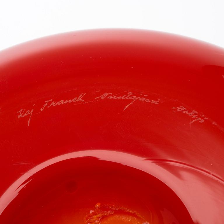 KAJ FRANCK, GLASS BOWL. Signed Kaj Franck Nuutajärvi Notsjö. 1970s.