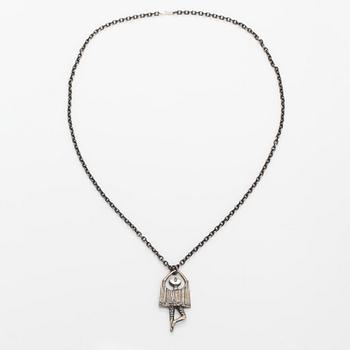 Jorma Laine, A sterling silver neckalce "Dancer". Turun Hopea, Turku.