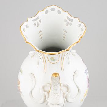 Royal Copenhagen, decorative vase, "Sachsisk Blomst", circa 1900.