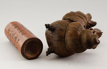 VASER, 2 st, bambu och trä, Kina, 1900-/2000-tal.