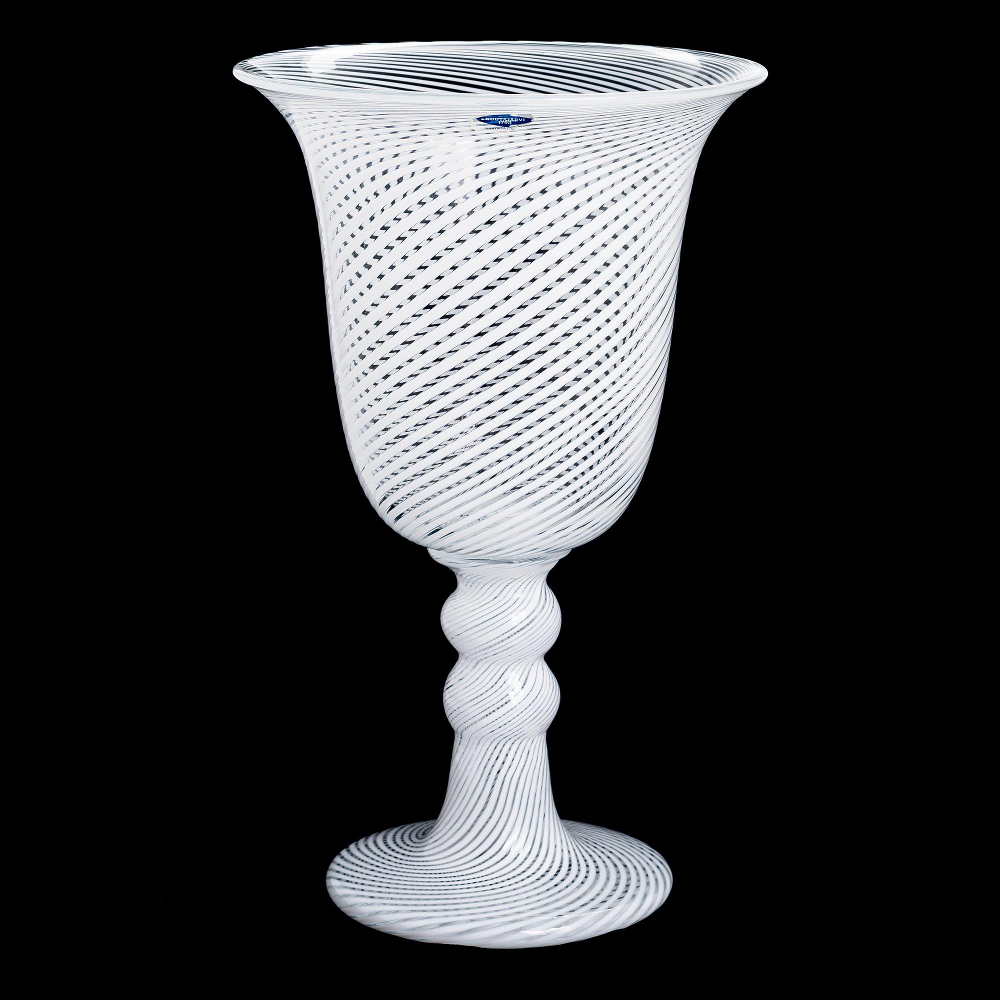 Heikki Orvola, a goblet, signed Heikki Orvola Nuutajärvi.