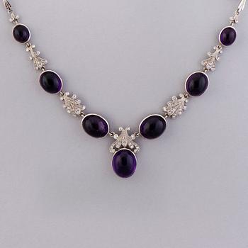 COLLIER, ARMBAND, ÖRHÄNGEN och RING, ametister, diamanter, 18K vitguld och palladium. A. Tillander, 1970-tal.