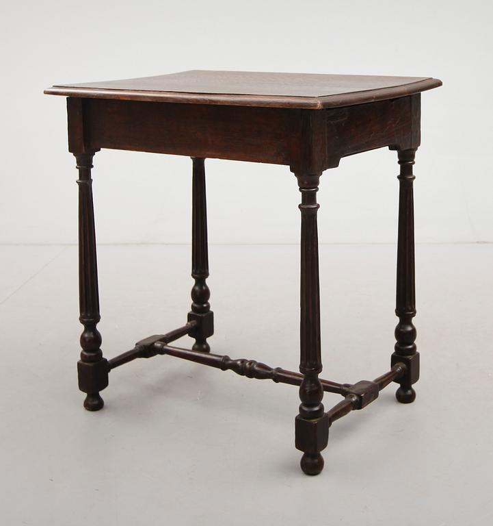 BORD, England, bl a 1700-tal.