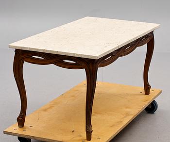 SOFFBORD, Rokokostil. 1900-talets första hälft/mitt.