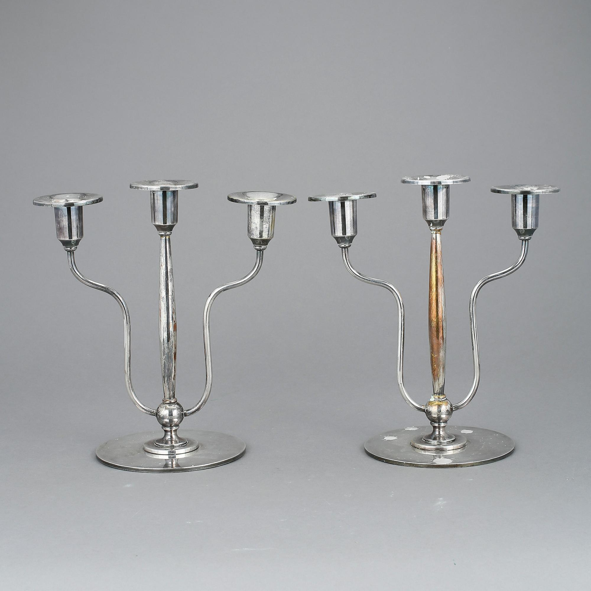 KANDELABRAR, ett par, nysilver, 1930-tal.