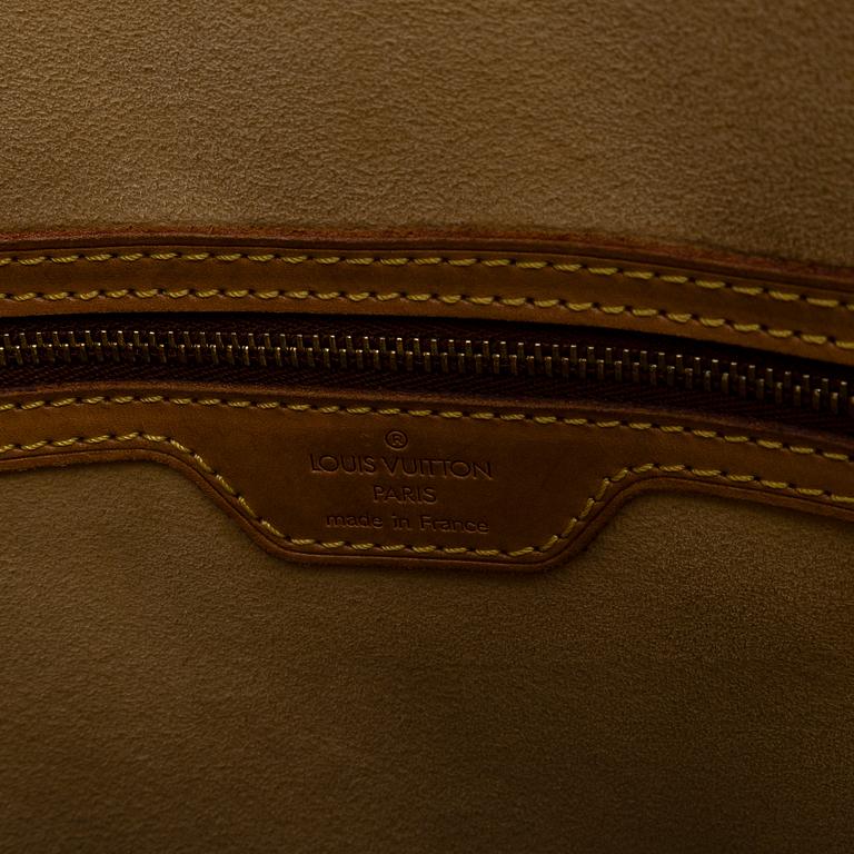 Louis Vuitton, a Monogram Canvas 'Looping GM' bag.