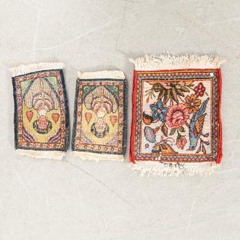 Rugs 3 pcs Sarouk semi-antique/antique approx. 29x28 cm and 24x15 cm (pair).