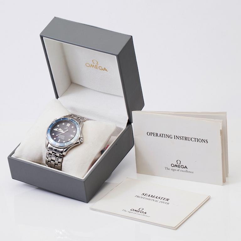 ARMBANDSUR, stål, Omega Seamaster Professional, 1990-tal.