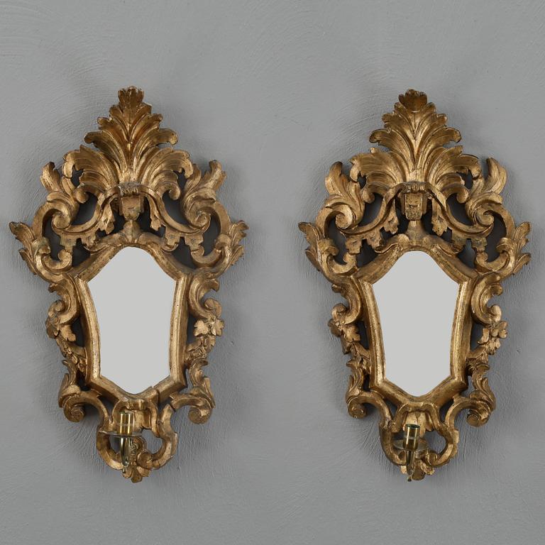 SPEGELLAMPETTER, ett par, Barock, 1700-tal.