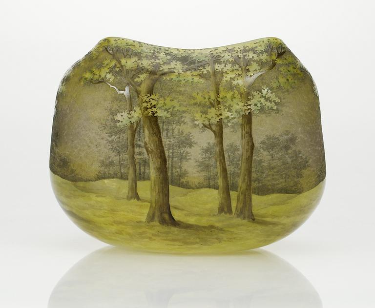 A Daum Art Nouveau cameo glass vase, Nancy, France.