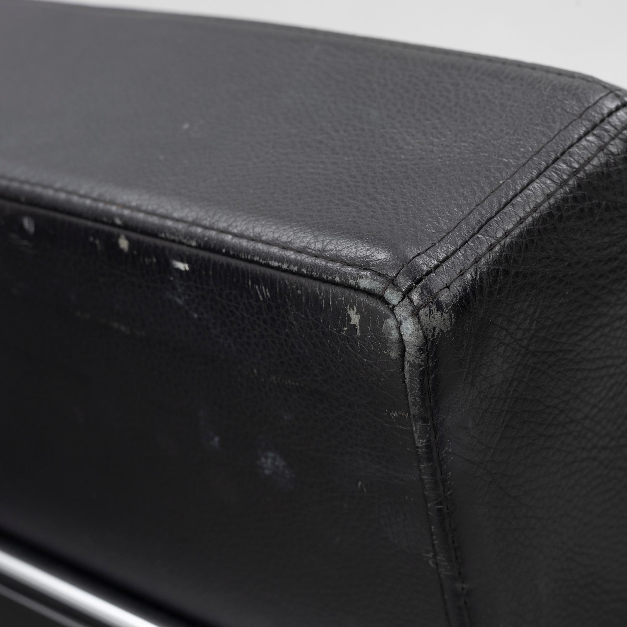 Gunilla Allard, fåtöljer, ett par, "Cinema", Lammhults.