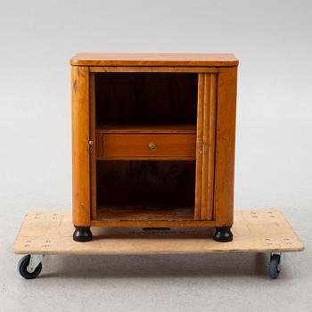 Cabinet, early 20th century.