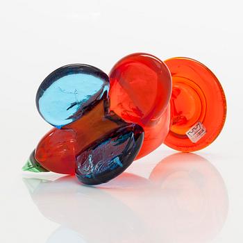 Oiva Toikka, an early 1970s glass bird, signed Oiva Toikka, Nuutajärvi Notsjö.
