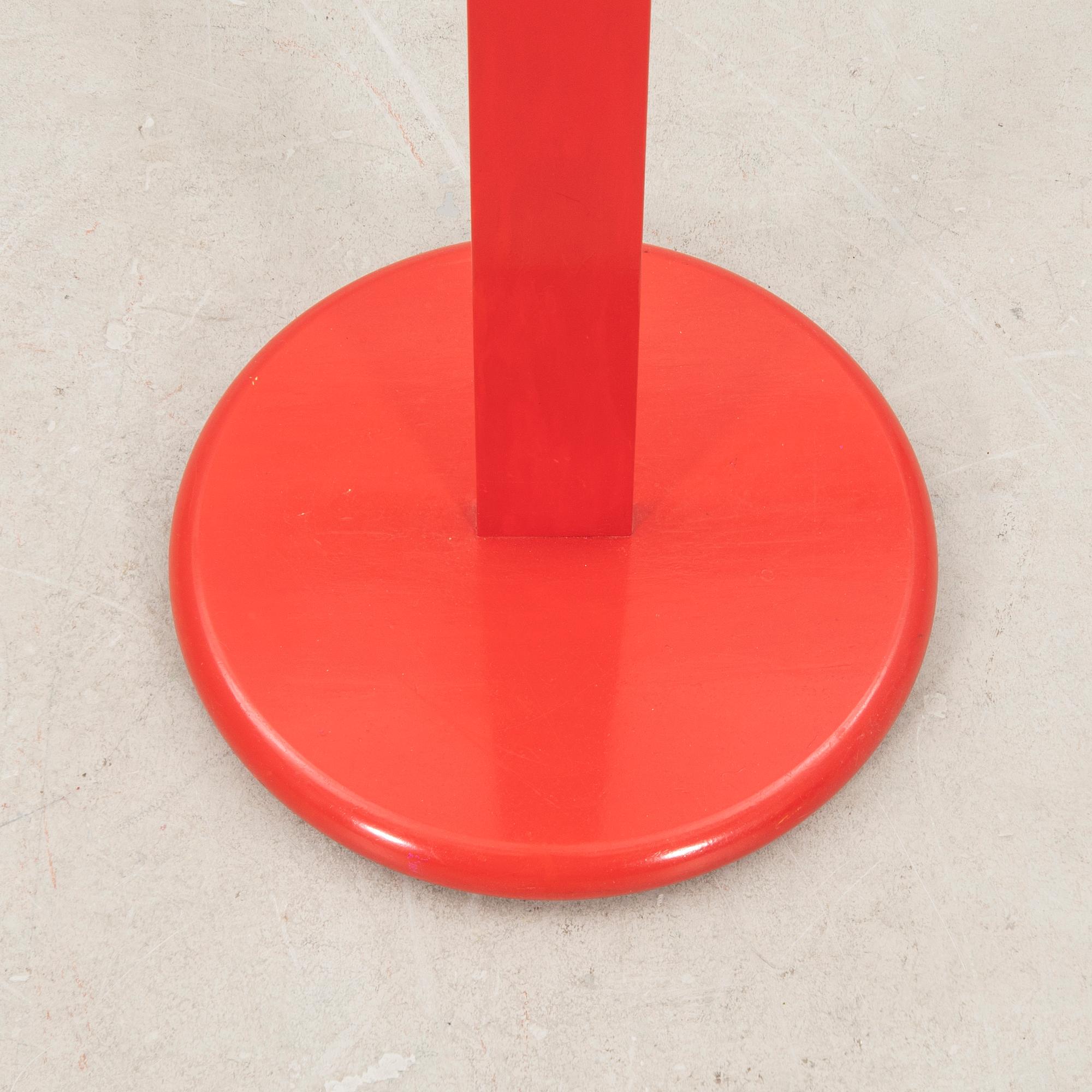 Michael Young och Katrin Peterdottir, tamburmajor/klädhängare sent 1900-tal/2000-tal.