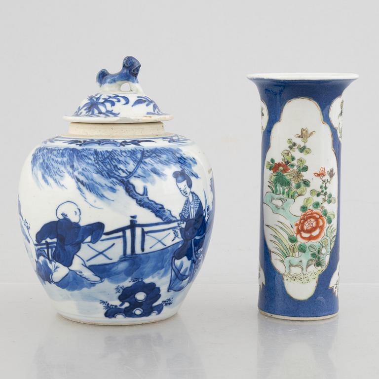 A Chinese vase and an urn with cover, the Qing dynasty, 19th century.