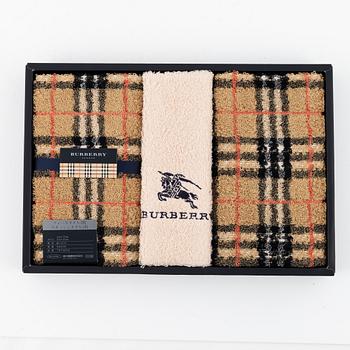 Burberry, a set of three towels.