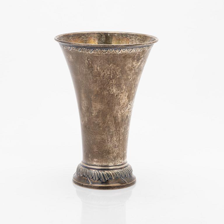Beaker, silver, CG Hallberg, Stockholm, 1910.
