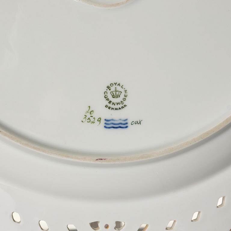 A Royal Copenhagen 'Flora Danica' dish, Denmark, 2000-2004.