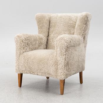 A Swedish Modern armchair, mid 20th century.