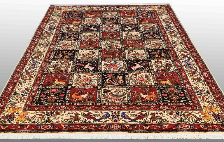 A CARPET, Figural Baktiari, ca 306 x 210 cm.