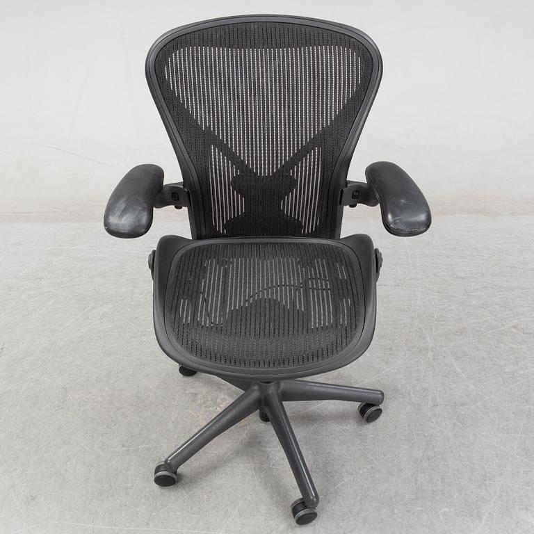 Don Chadwick/Bill Stumpf, deskchair  "Aeron", Herman Miller.