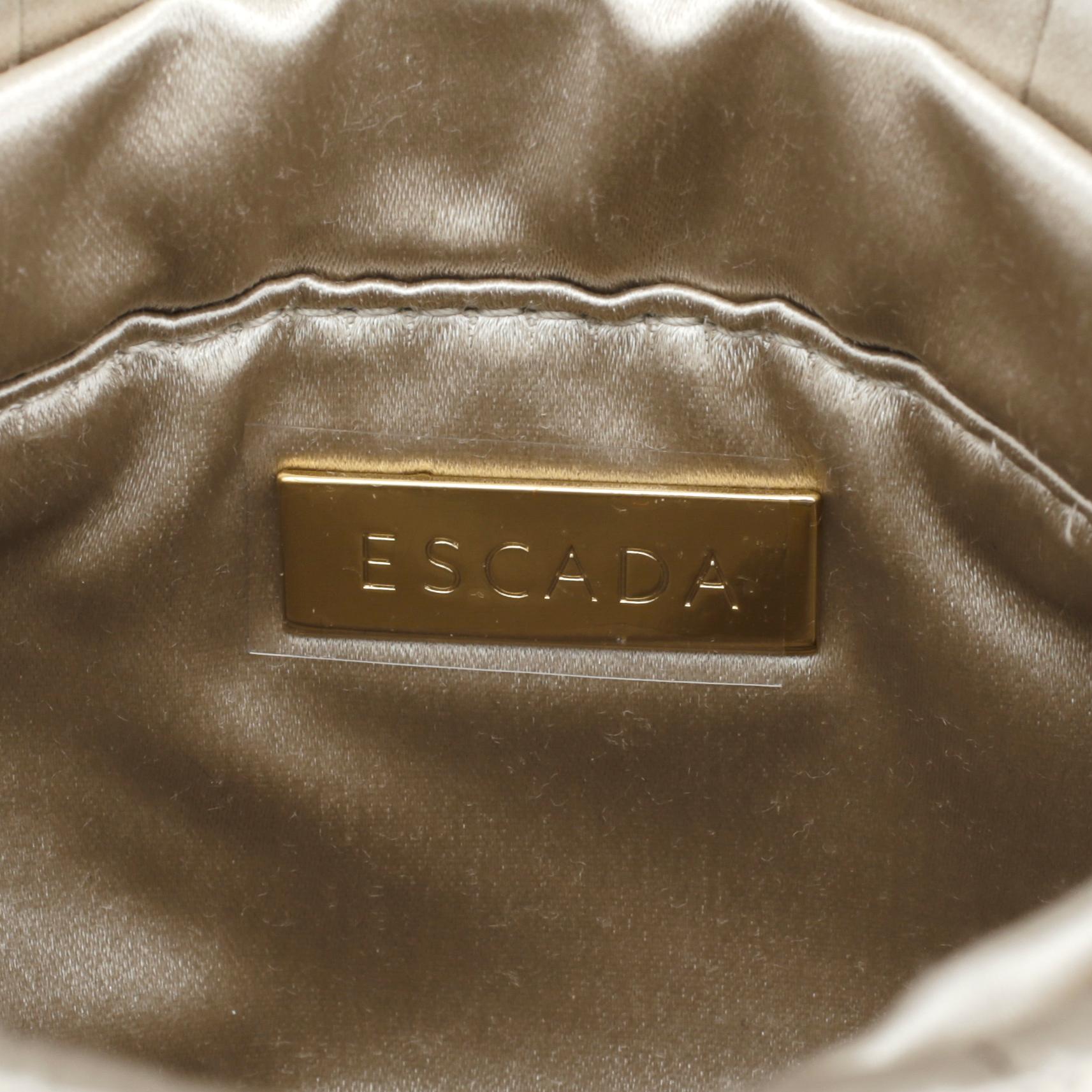 VÄSKA, Escada.