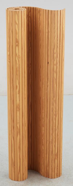 An Alvar Aalto pine room devider, Artek, Finland.