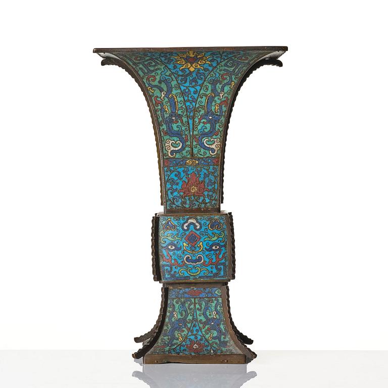 An archaistic cloisonné enamel vase, Gu, late Ming dynasty (1368-1644).