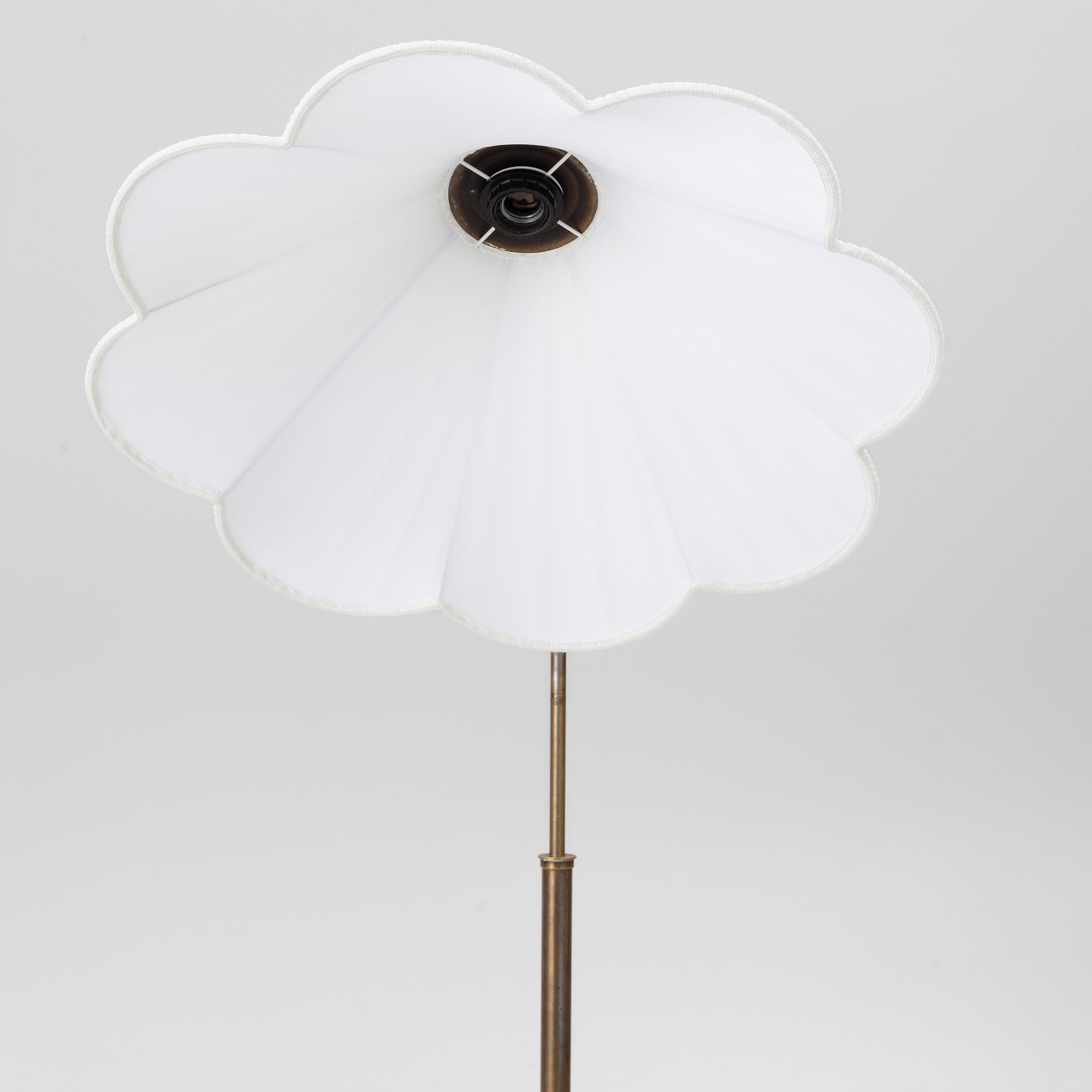 Harald Notini, a floor lamp model 15230, Arvid Böhlmarks Lampfabrik, Stockholm, 1940s.