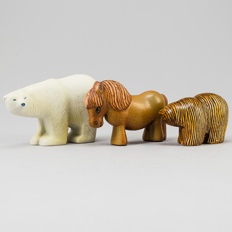 LISA LARSON, figurer 3 st, stengods, ur serien "Lillskansen", Gustavsberg.