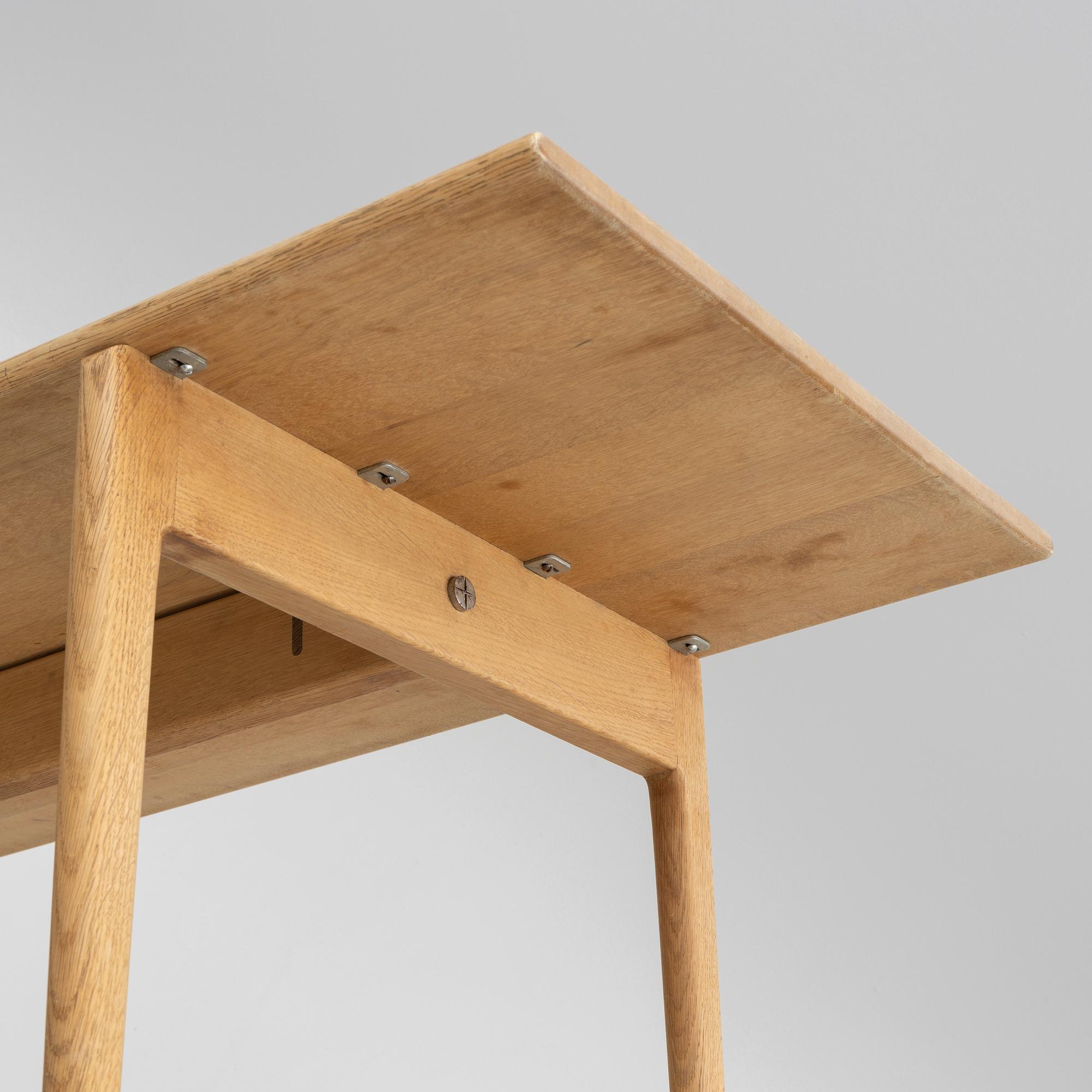 Hans J. Wegner, soffbord för Andreas Tuck, Danmark.