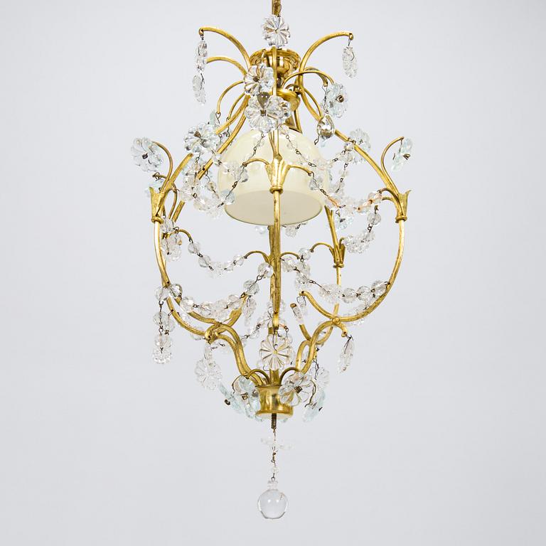 Lisa Johansson-Pape, a 1940s chandelier model 24 for Stockmann Orno.