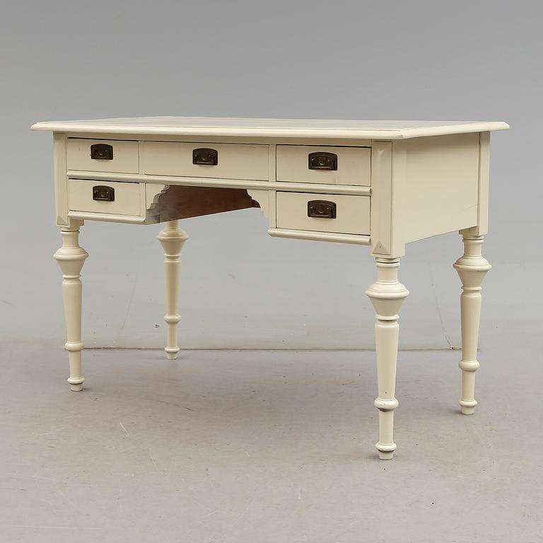 SKRIVBORD, 1900-talets början.