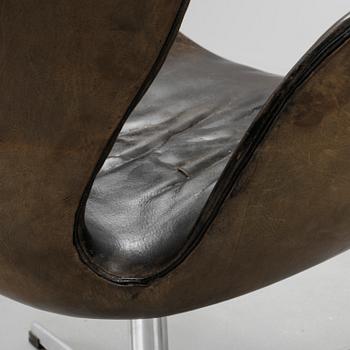 FÅTÖLJ, "Svanen", Arne Jacobsen, Fritz Hansen Danmark, 1960-tal.