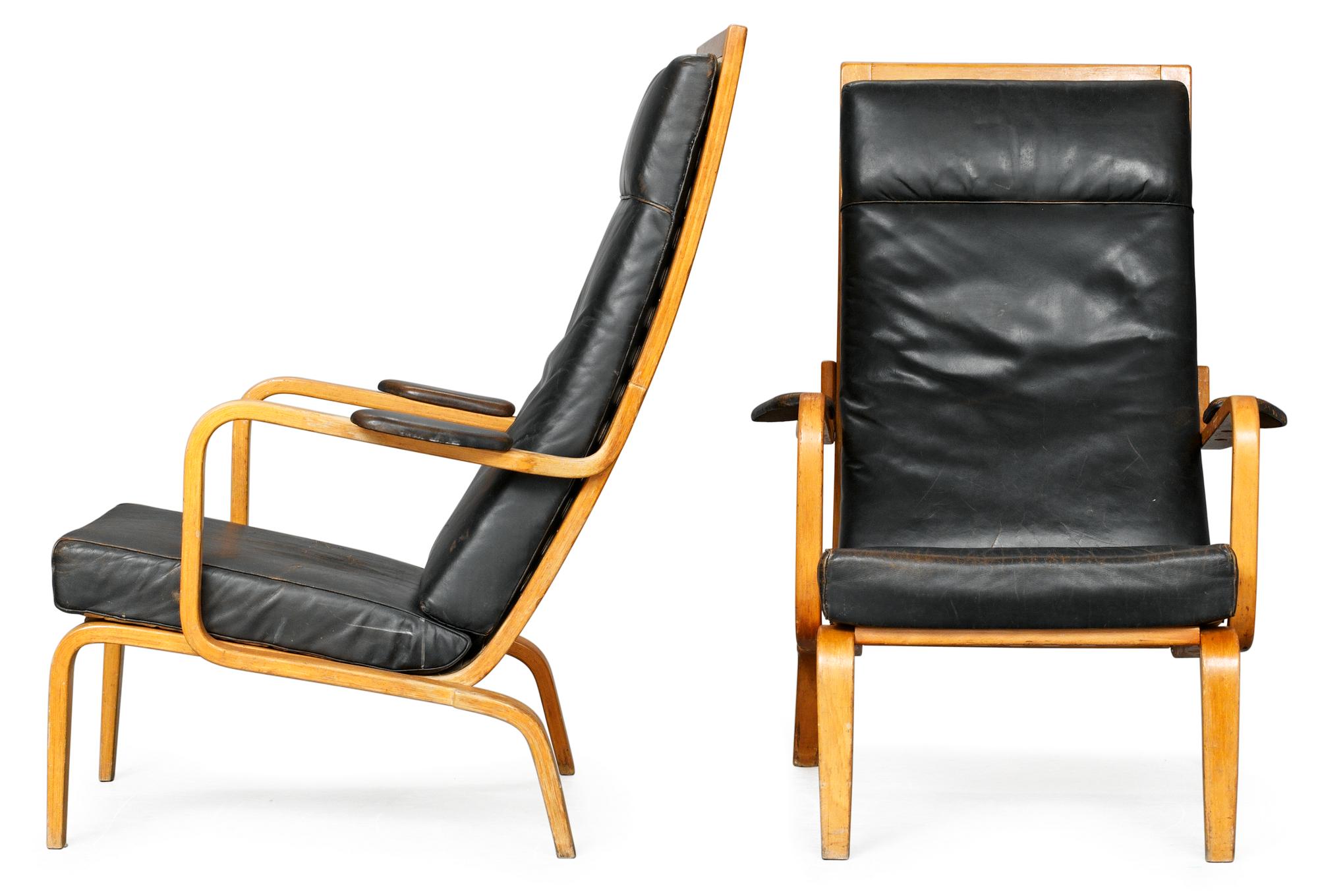 CARL-AXEL ACKING, fåtöljer, ett par, skinnklädda, DUX ca 1949-51.