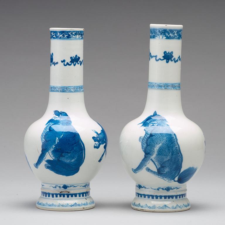 A pair of blue and white vases, late Qingdynasty.