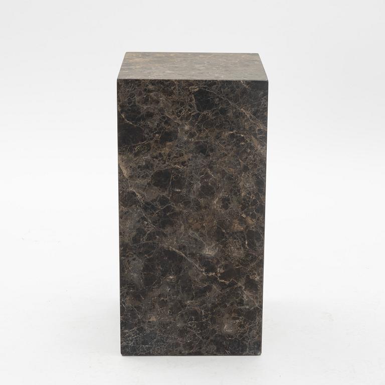 Piedestal, samtida tillverkning.